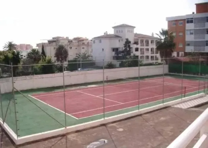 Welcoming In 45 M² With Shared Pool *