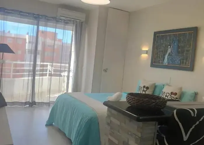 Appartement Welcoming In 45 M² With Shared Pool Torremolinos