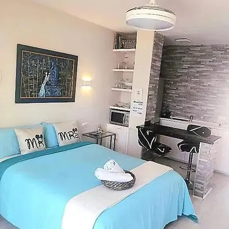 Apartment Charming With Sea View In 45 Sqm + Shared Pool *