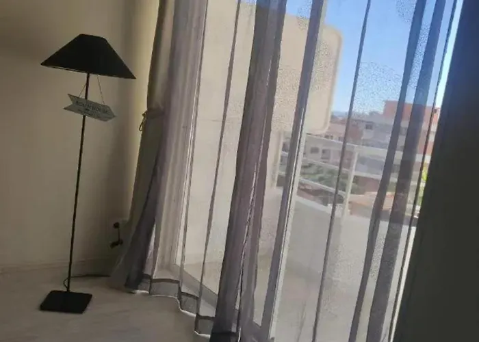 Welcoming In 45 M² With Shared Pool Apartment