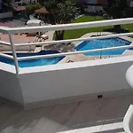 Welcoming In 45 M² With Shared Pool Lejlighed Torremolinos