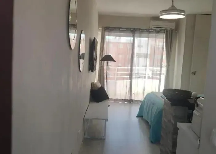 Welcoming In 45 M² With Shared Pool *